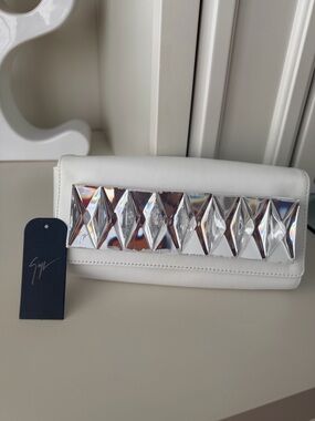 GIUSEPPE ZANOTTI Design White Crystal Leather Clutch Small Purse Bag Authentic